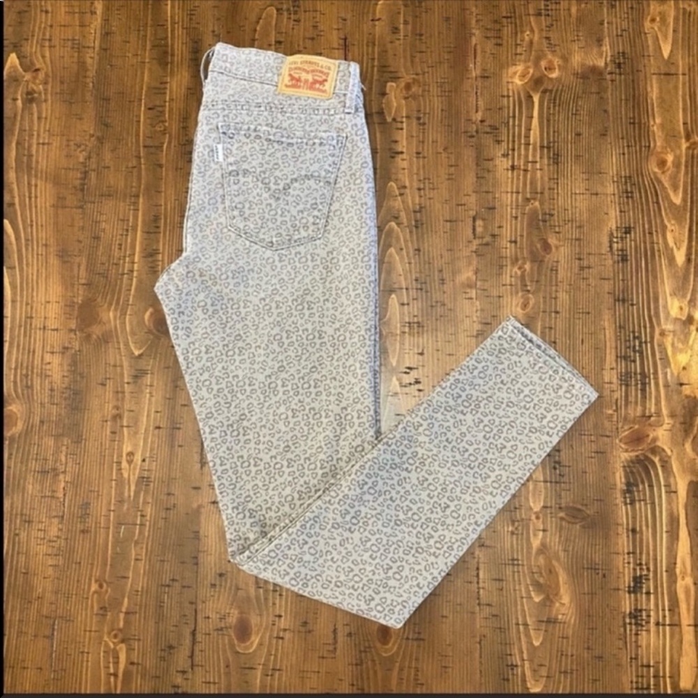 Levi’s jeans 710 super skinny gray leopard animal print cheetah sz 28 like new